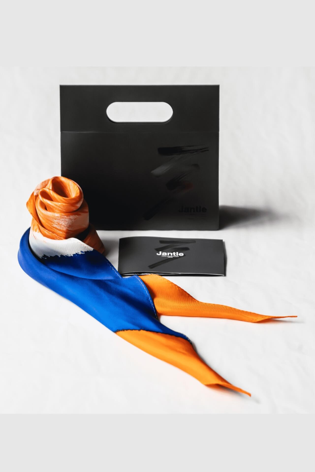 Image:Tokyo Brush-Dyed Scarves: Jantie