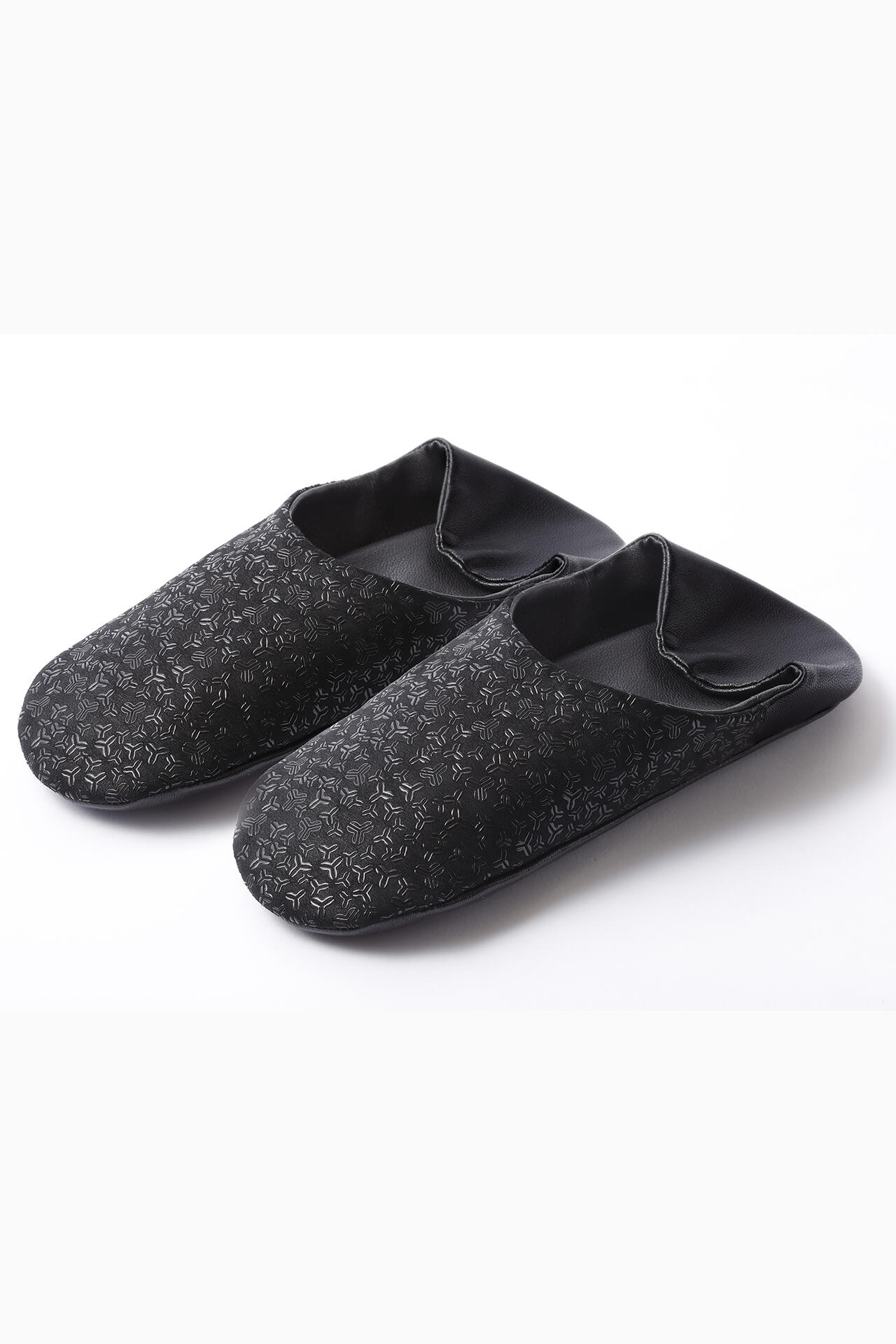 Image:Inden indoor shoes