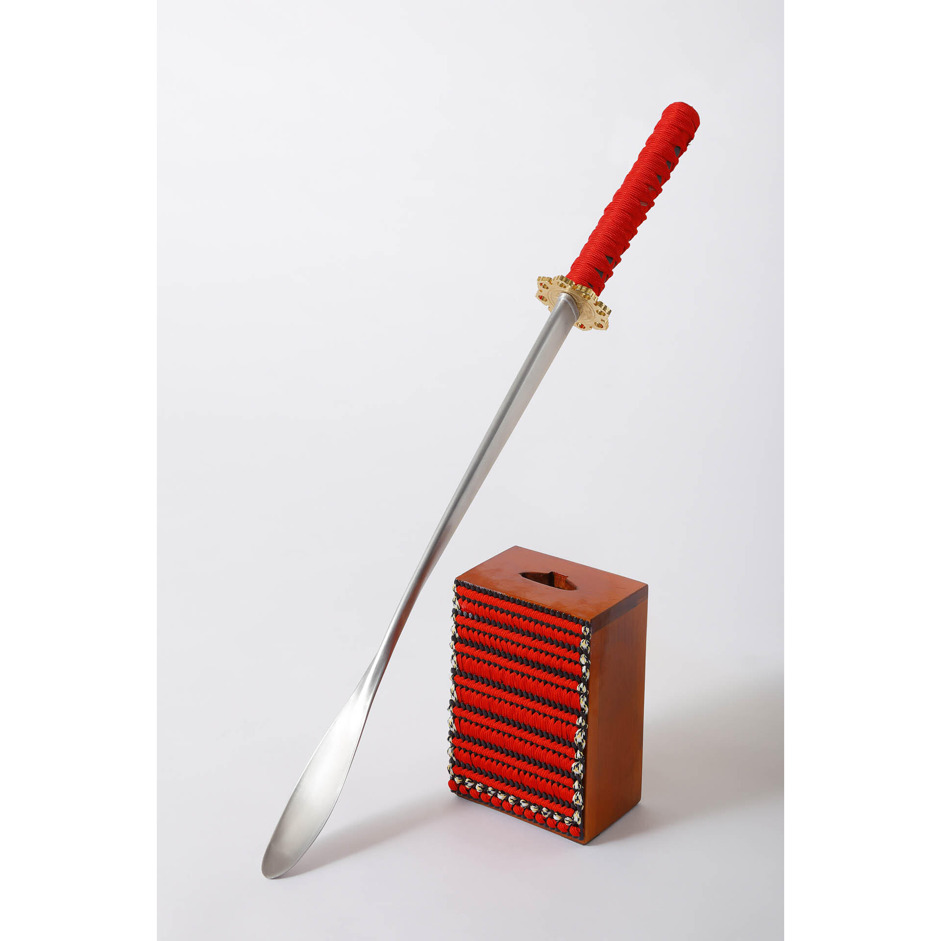 Image:Armor Sword – Shoehorn