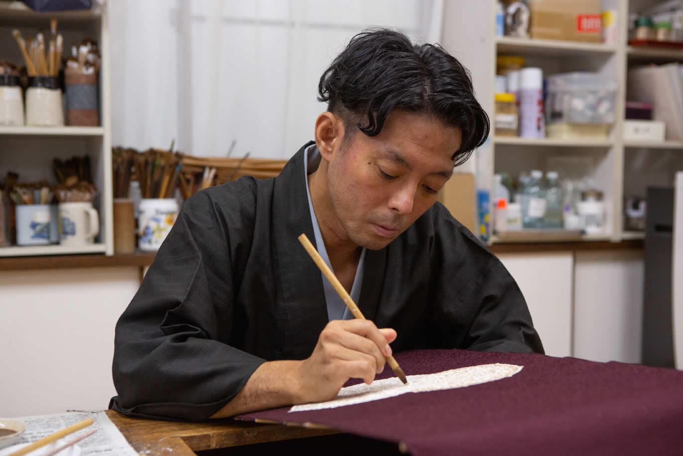 image：Ogura Sengei, Ltd.  Tokyo Hand-Painted Yuzen (Kimono)