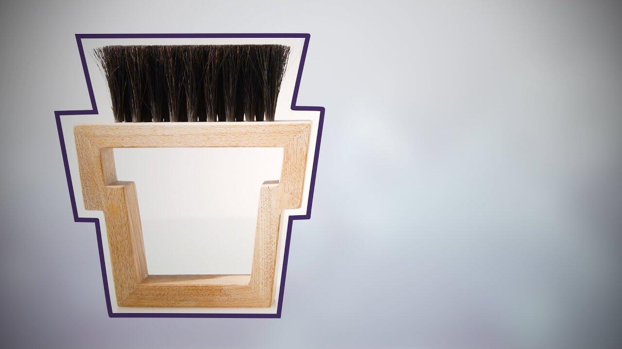 画像：飾るブラシ 